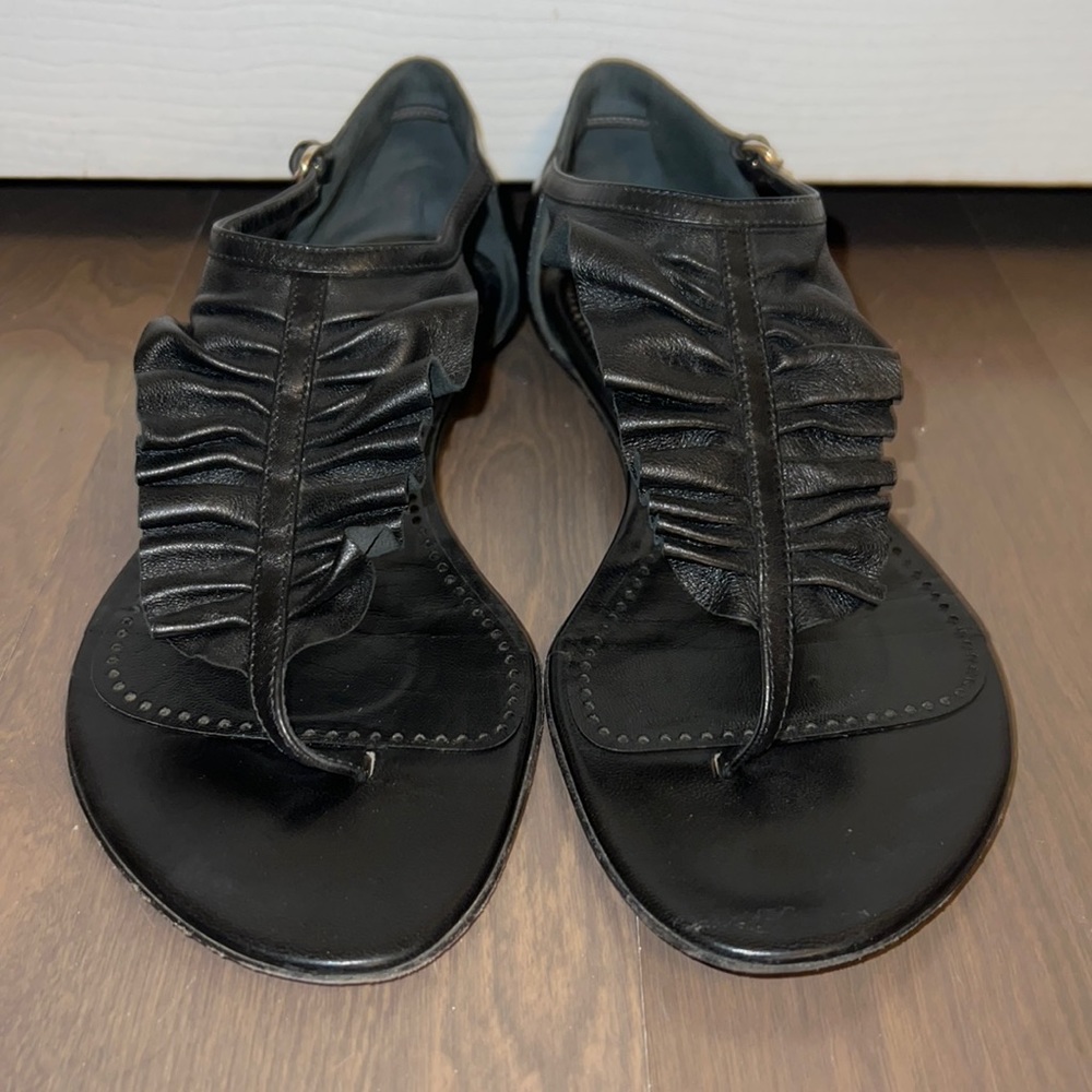 Moschino Cheap & Chic Black Thong Sandals Size 8